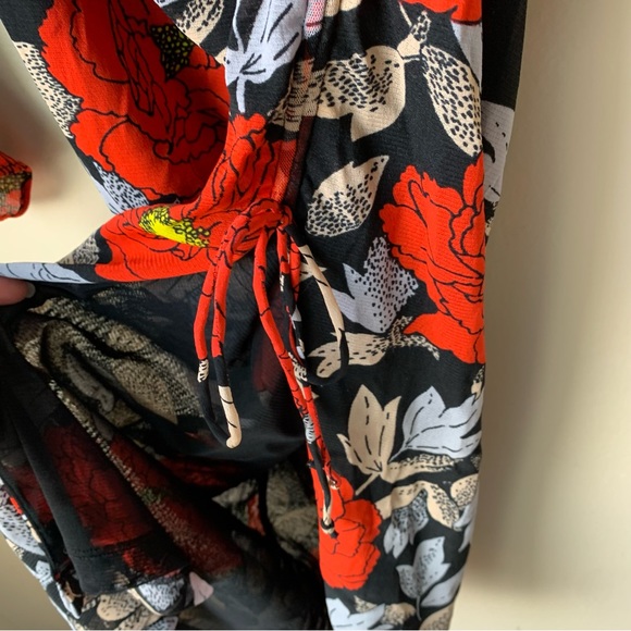 Diane Von Furstenburg single sleeve floral side tie ruched dress - Picture 6 of 9